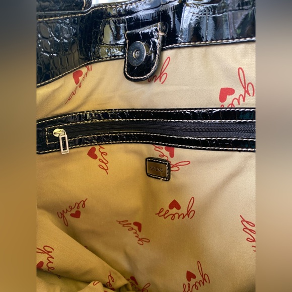 Shiny Black Leather GUESS Bag with rhinestone G - Picture 11 of 13